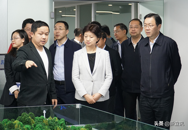 遼寧省委常委、統戰部部長范繼英一行蒞臨新立訊考察調研